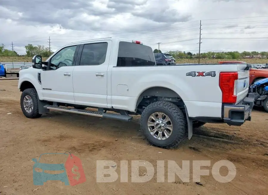 1FT8W3BT7JEB65722 Photo# 2