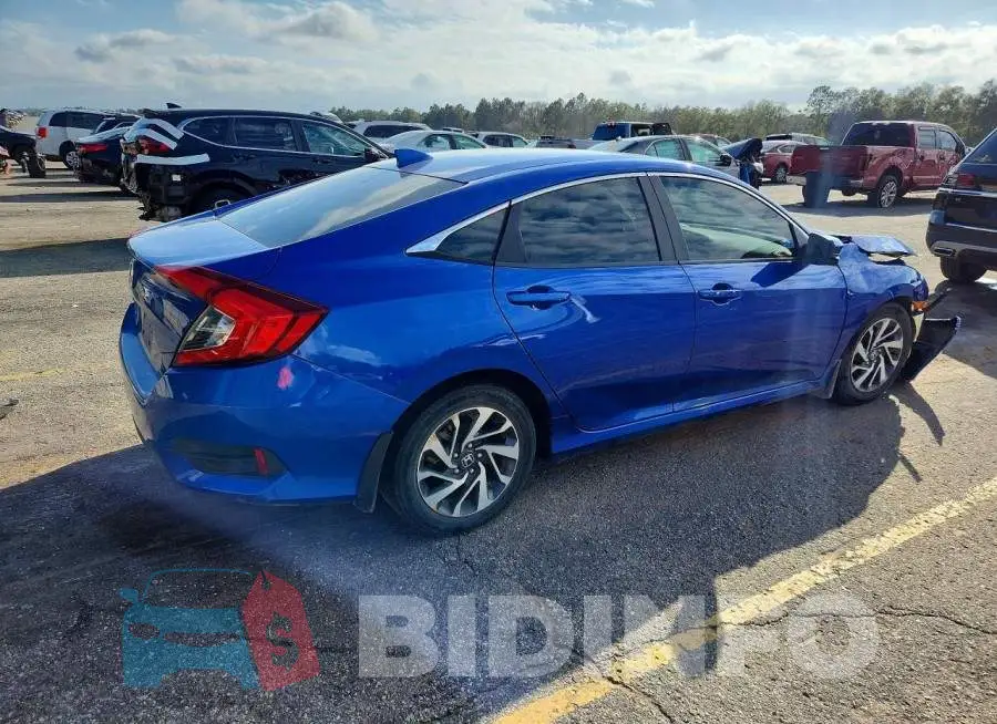 19XFC2F71HE014767 Photo# 3