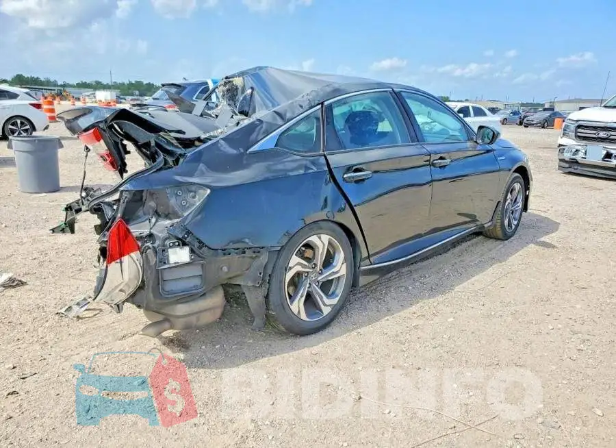 1HGCV3F98MA010833 Photo# 3