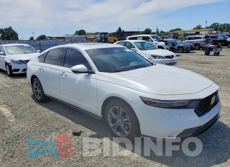 1HGCY2F60RA001848 Photo# 4