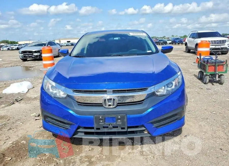 2HGFC2F54JH557752 Photo# 5