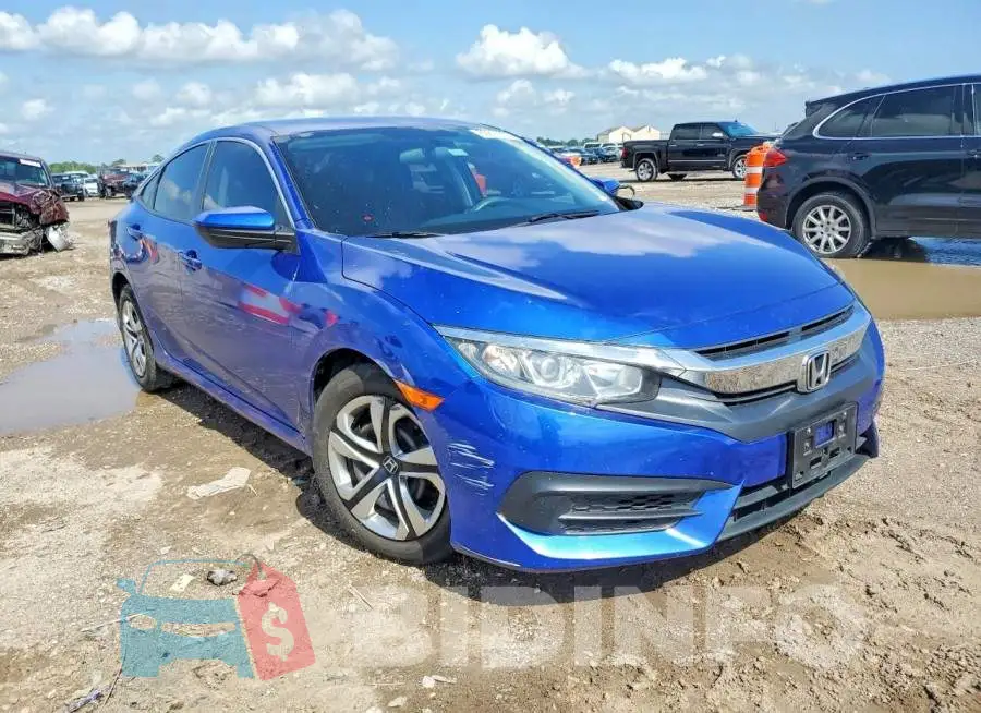 2HGFC2F54JH557752 Photo# 4