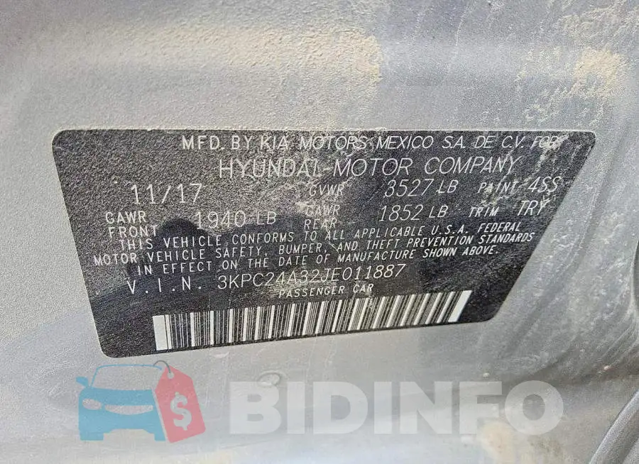 3KPC24A32JE011887 Photo# 12