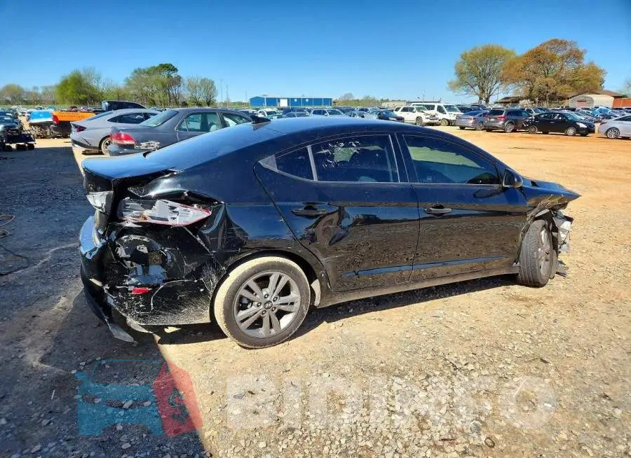 5NPD84LF3JH303473 Photo# 3