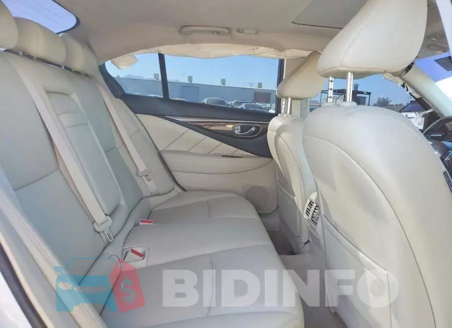 JN1EV7AP8JM364580 Photo# 10