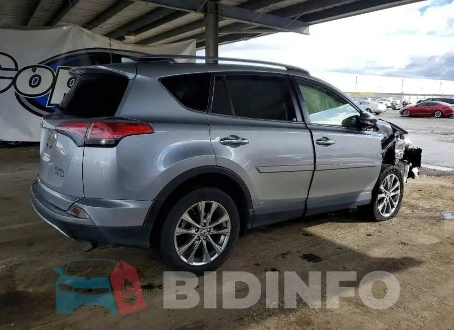 JTMDJREV8HD117627 Photo# 3