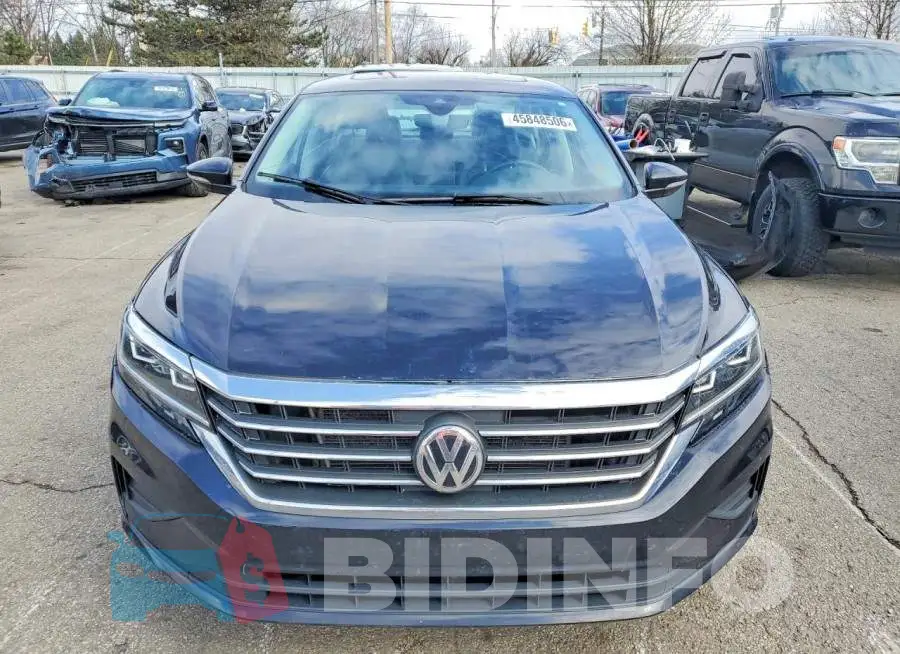 1VWSA7A38MC012762 Photo# 5