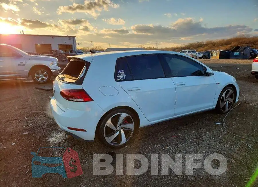 3VW6T7AU7LM017100 Photo# 3