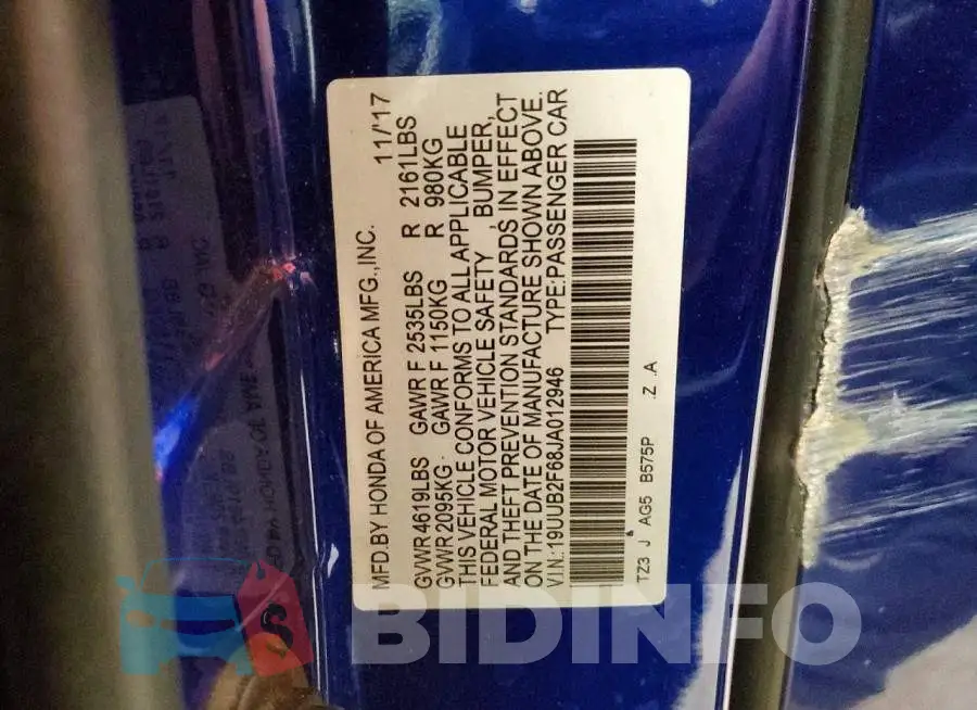 19UUB2F68JA012946 Photo# 13