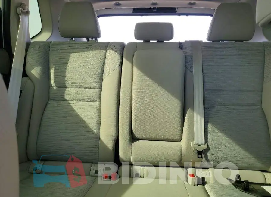 JN8BT3BA6PW424835 Photo# 10