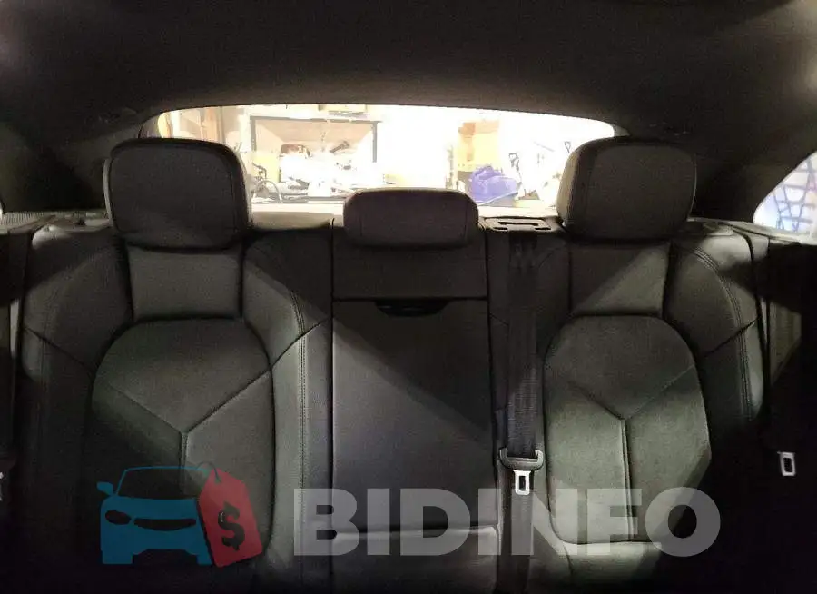 WP1AB2A59MLB34321 Photo# 10
