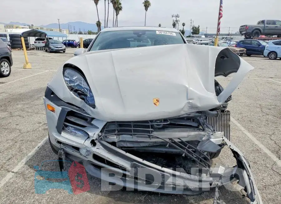 WP1AB2A59MLB37977 Photo# 5