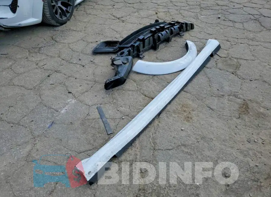 2C3CDXGJ2PH522602 Photo# 12