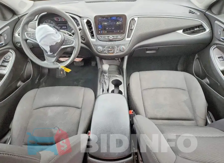 1G1ZC5ST9PF156136 Photo# 8