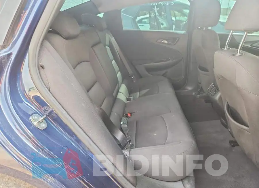 1G1ZD5ST2NF179901 Photo# 10