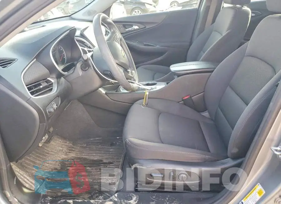 1G1ZD5ST4RF160921 Photo# 7
