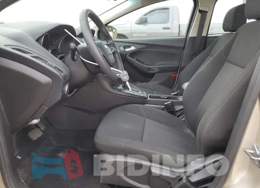 1FADP3FE3HL281812 Photo# 7