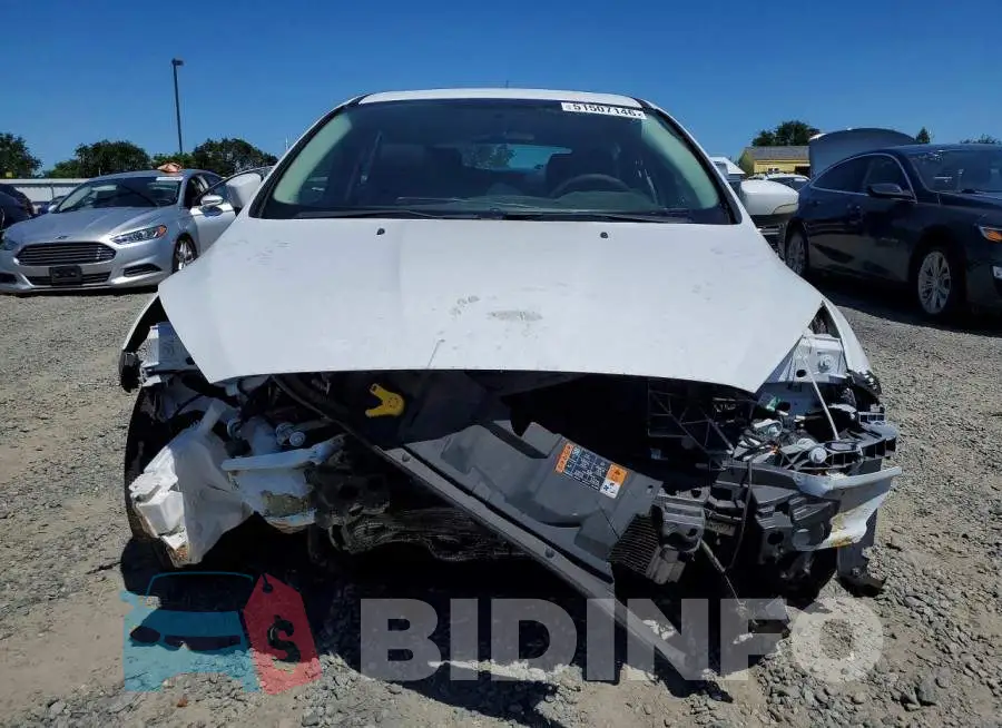 1FADP3M27HL230922 Photo# 5