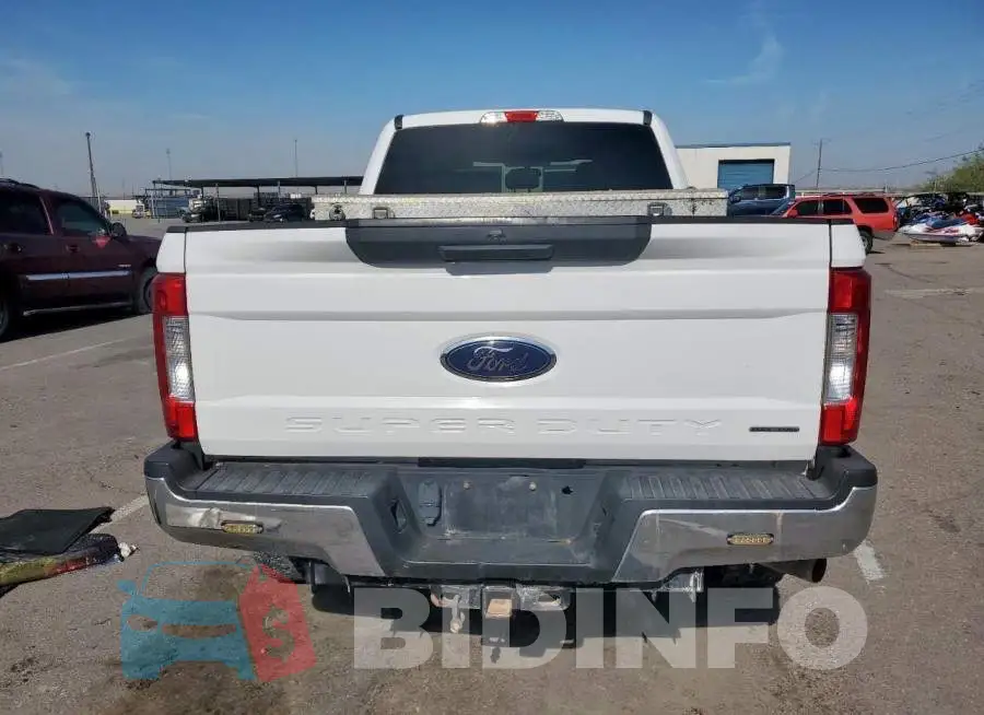 1FT7W2B66JEB72614 Photo# 6