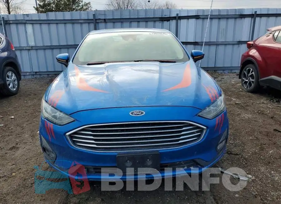 3FA6P0HD1LR120915 Photo# 5