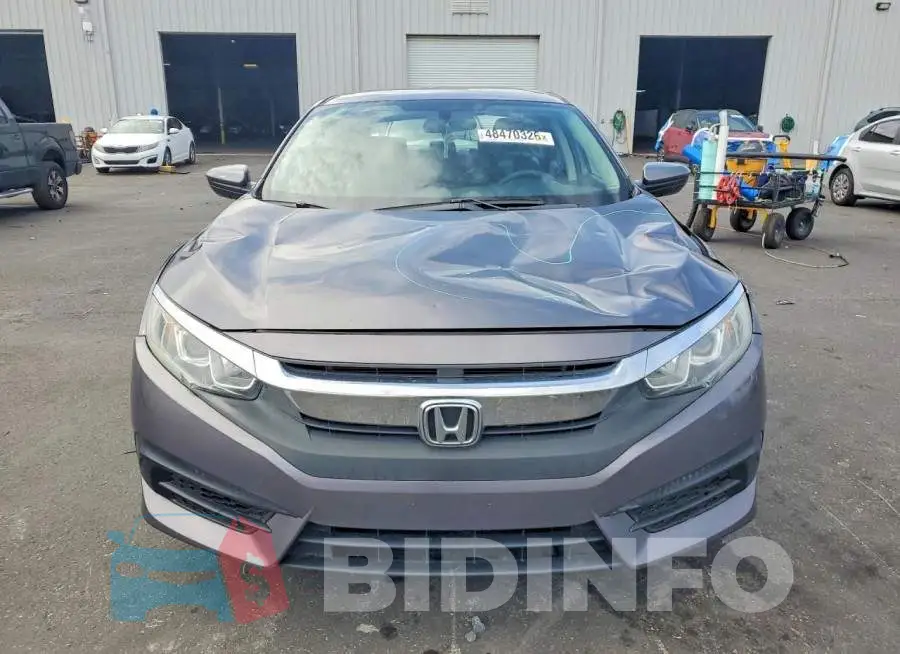 19XFC2F50HE000244 Photo# 5