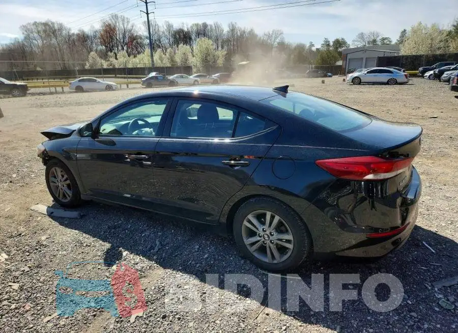 5NPD84LF7JH363742 Photo# 2