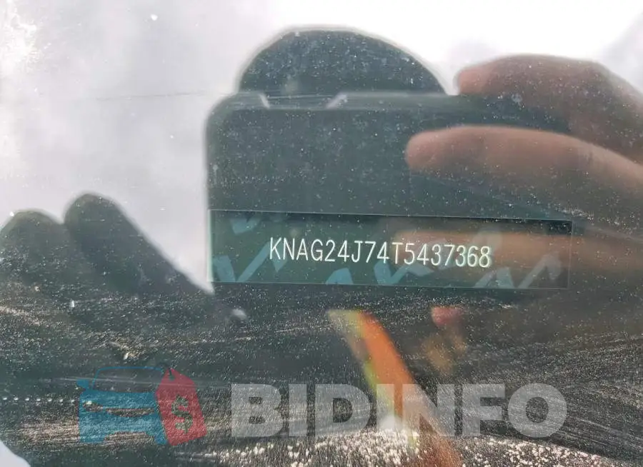 KNAG24J74T5437368 Photo# 12