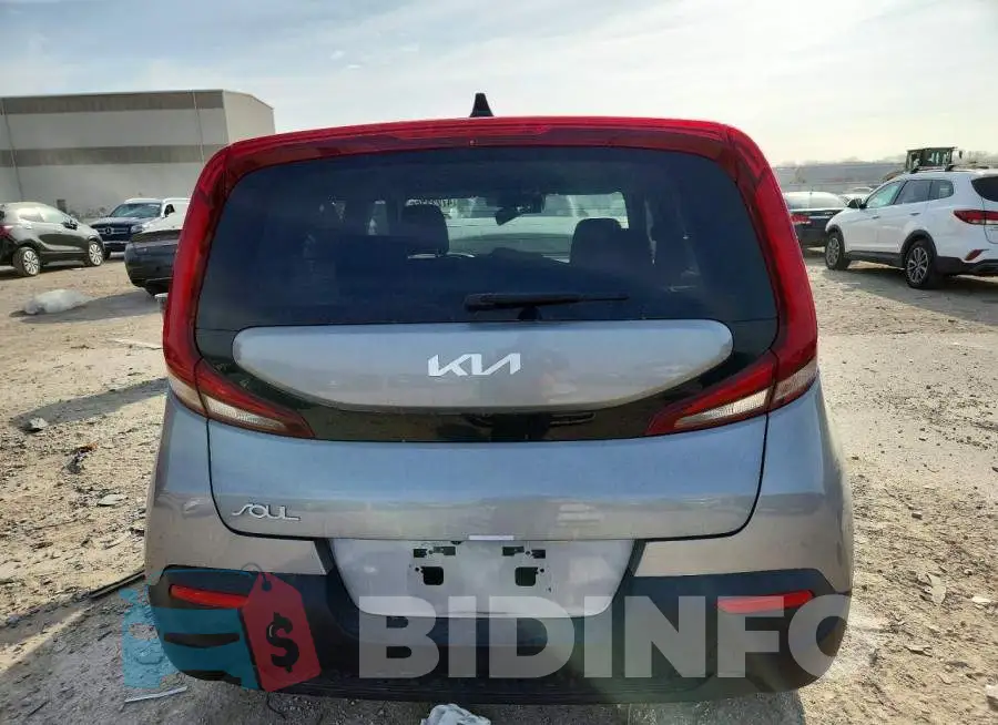 KNDJ23AU9N7816382 Photo# 6