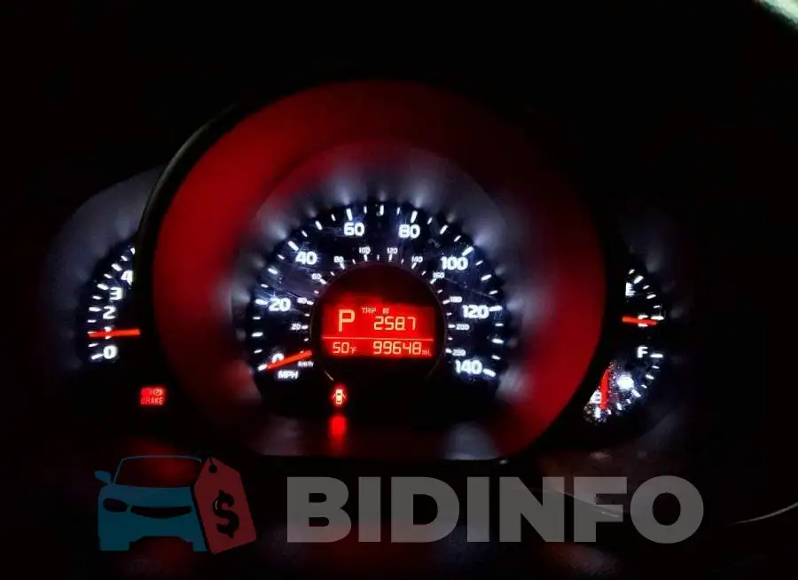 KNDJN2A23K7693593 Photo# 9