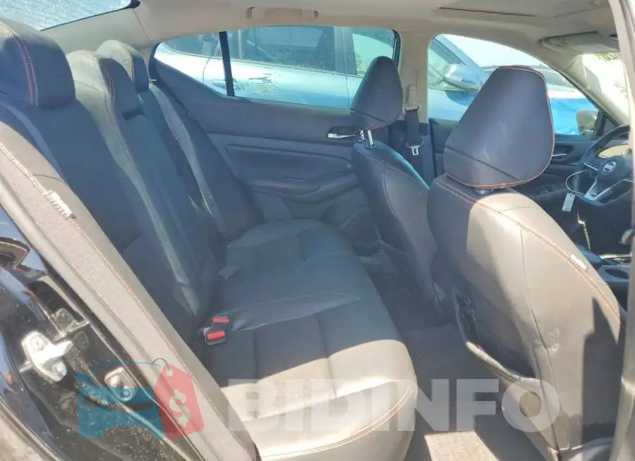 1N4BL4CV0LC142016 Photo# 10