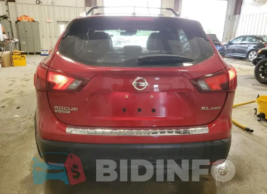 JN1BJ1CRXHW104321 Photo# 6