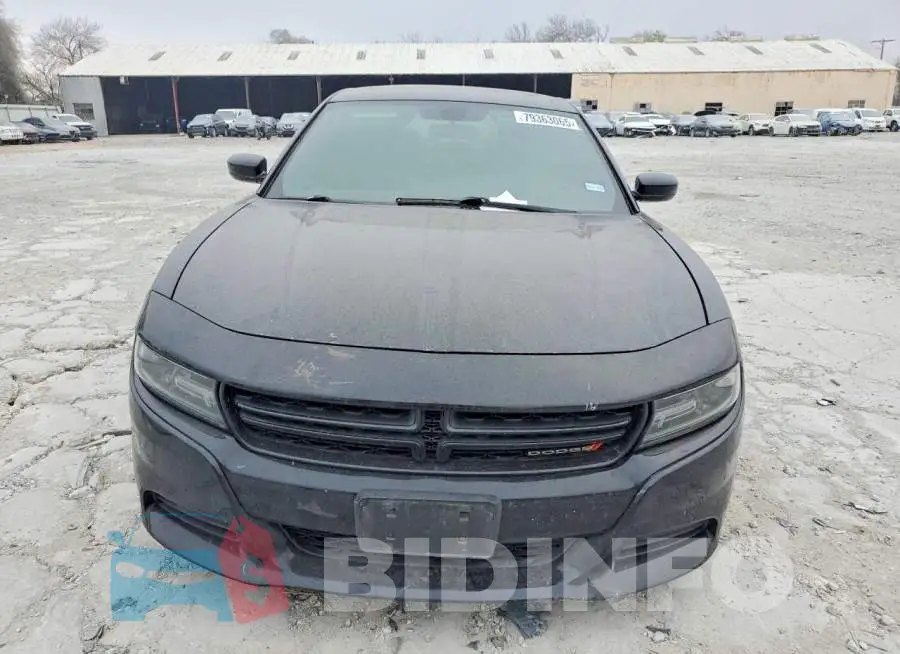 2C3CDXBGXKH688323 Photo# 5