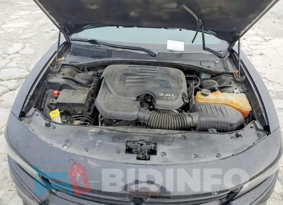 2C3CDXBGXKH688323 Photo# 11