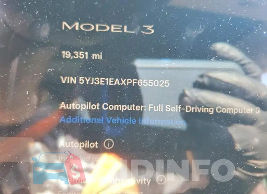 5YJ3E1EAXPF655025 Photo# 9