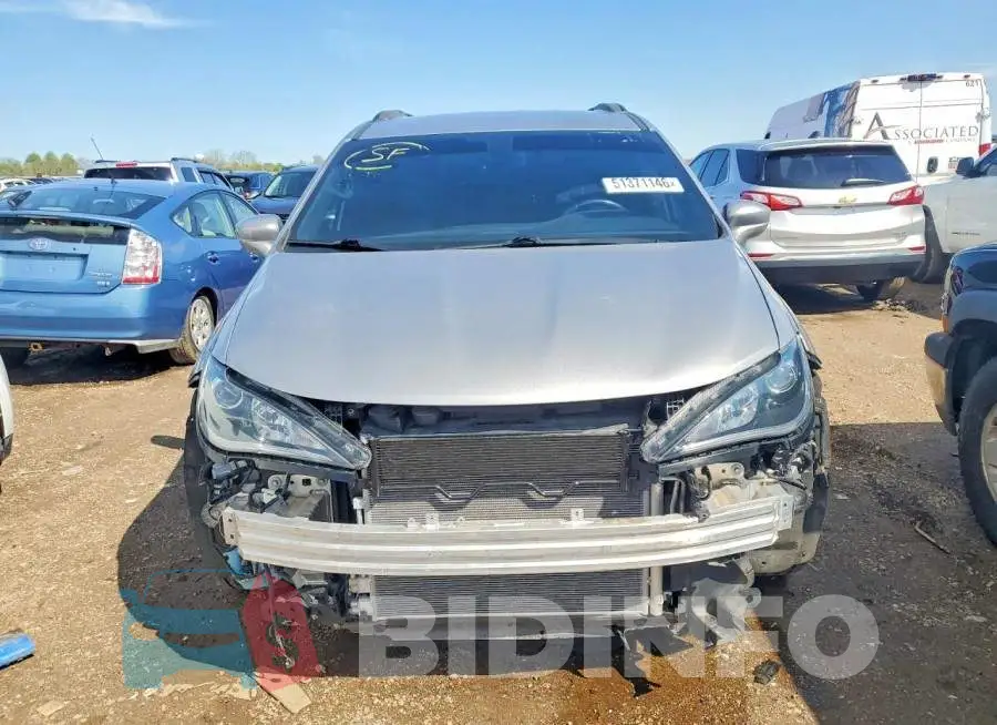 2C4RC1EG4JR263321 Photo# 5