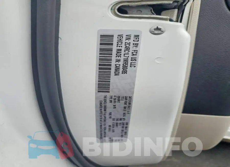 2C4RC1L71MR580495 Photo# 13
