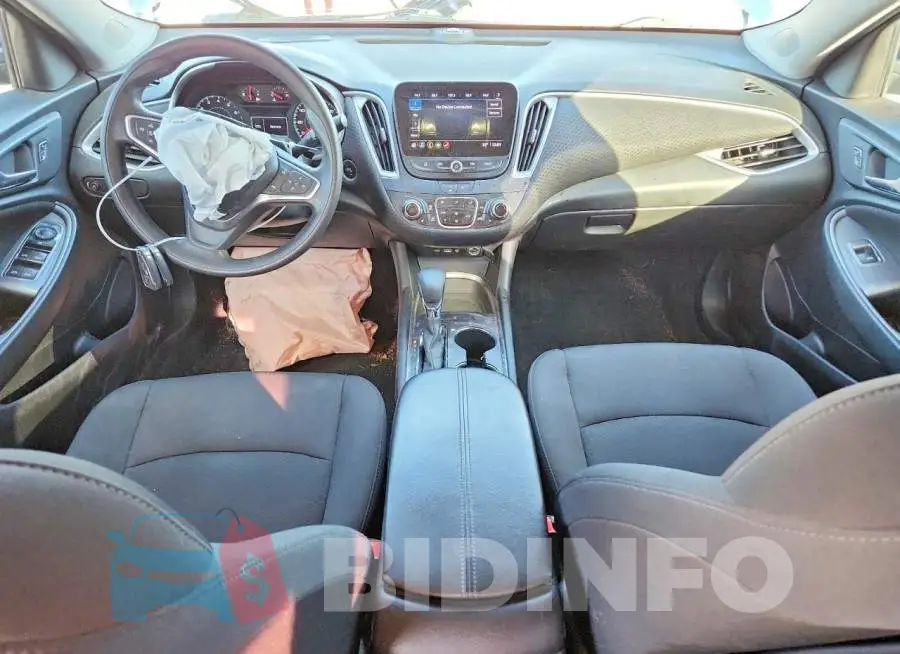1G1ZD5ST9PF142136 Photo# 8