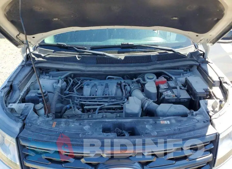 1FM5K8D87JGB77051 Photo# 12