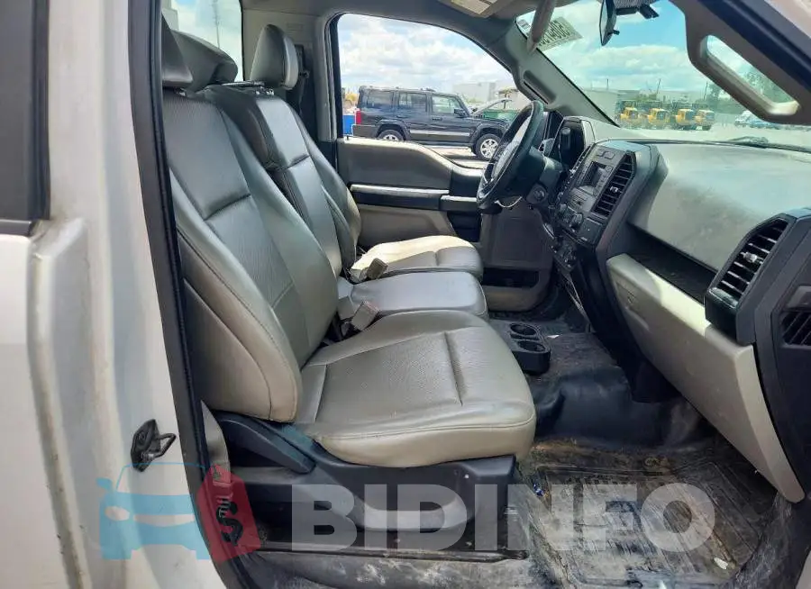 1FTMF1CBXJKD64628 Photo# 10