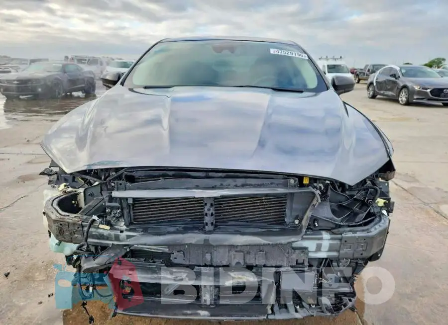 3FA6P0HD7LR111801 Photo# 5