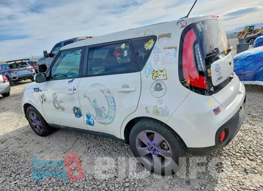 KNDJN2A26K7913213 Photo# 2