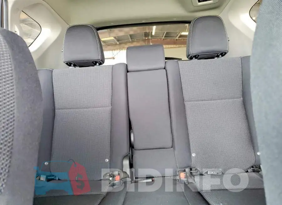 2T3RFREV4JW835191 Photo# 10