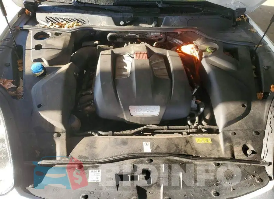 WP1AE2A27HLA71206 Photo# 12