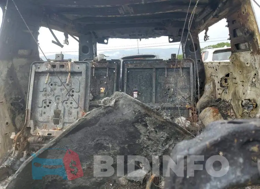 1GNSKDKD4MR135260 Photo# 10