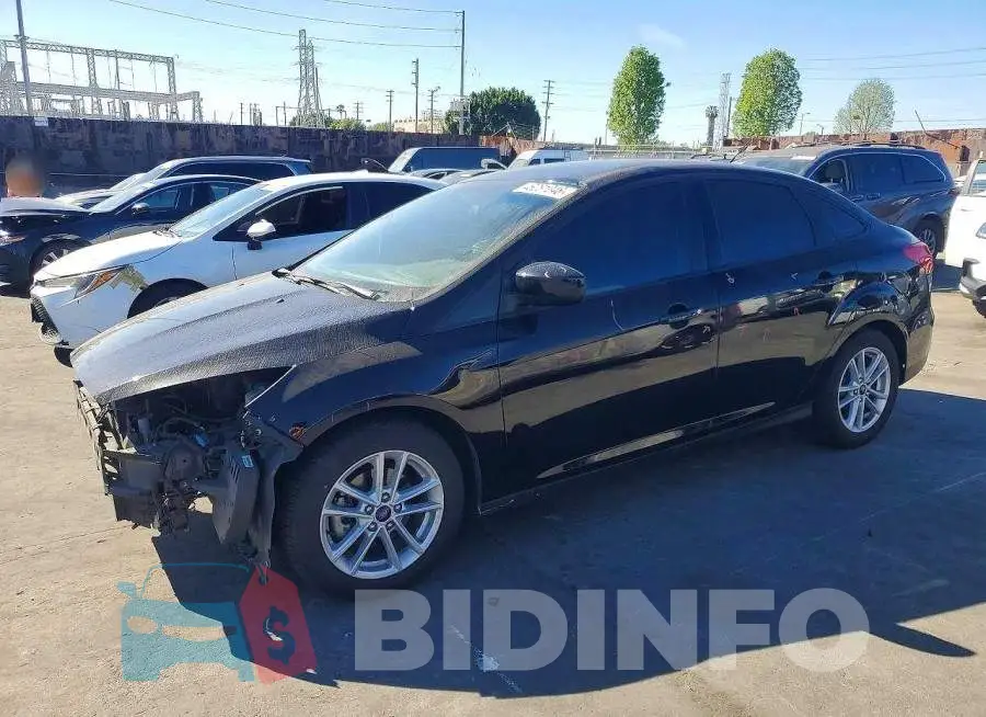 1FADP3F22JL322538 Photo# 1