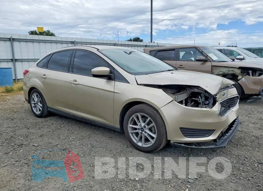 1FADP3F2XJL218413 Photo# 4