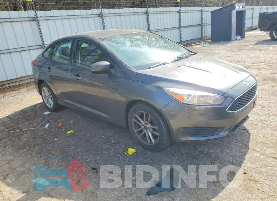 1FADP3F24JL207195 Photo# 4