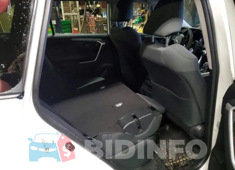 2T3B1RFV2MC141099 Photo# 11