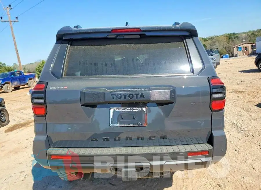 JTEVA5BR5T5083083 Photo# 6