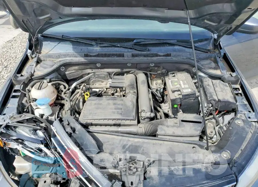 3VW2B7AJ2HM239008 Photo# 11